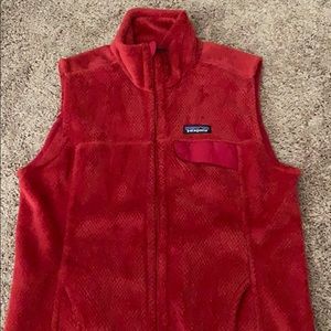 Wine red Patagonia fleece vest